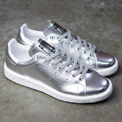 metallic silver adidas